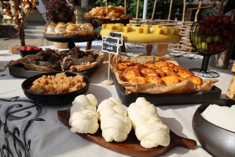 Ярко и традиционно: День культуры народа Абаза прошел в Черкесске Ярко и традиционно: День культуры народа Абаза прошел в Черкесске