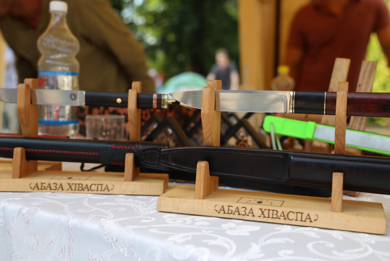 Ярко и традиционно: День культуры народа Абаза прошел в Черкесске Ярко и традиционно: День культуры народа Абаза прошел в Черкесске