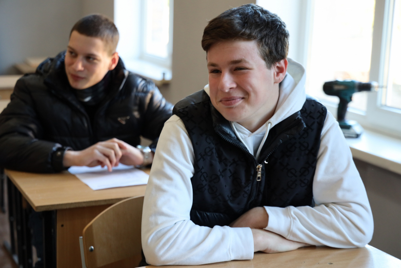 اختتام دورات اللغة الأبخازية في مدينة غال