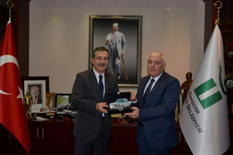 Vadim Haraziya’nın Eskişehir Belediye Başkanı Ahmet Ataç ile görüşmesinden