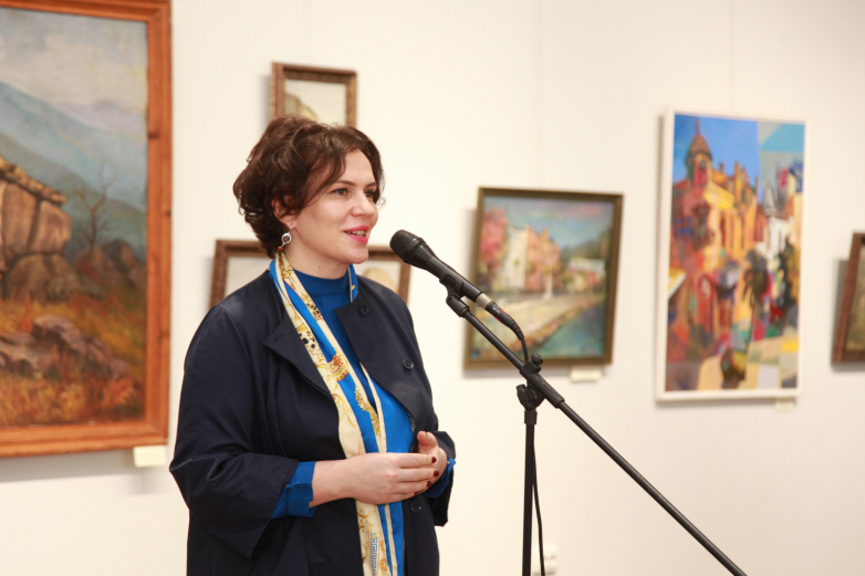 Abhazya Tarih ve Tarihi Kültürel Mirasın Korunması Bakanı Elvira Arsalia