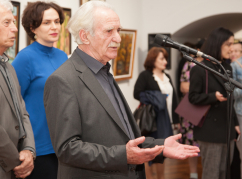 Выставка известного абхазского художника Заура Мукба открылась в Сухуме