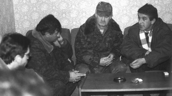Султан Сосналиев и Владислав Ардзинба, Гудаута, 1993 год