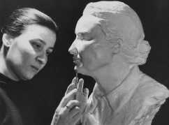 Marina Eshba working on the bust of Mary Avidzba, the end of the 1950s (in 1959 the work was completed)