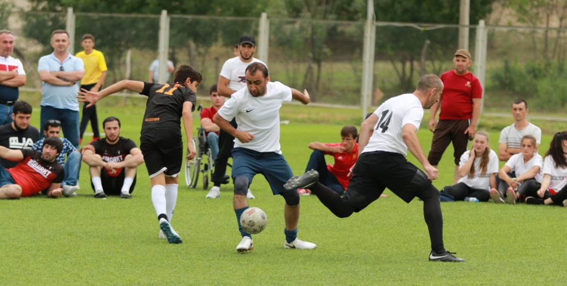 And here is a fierce fight of the rivals on the football pitch