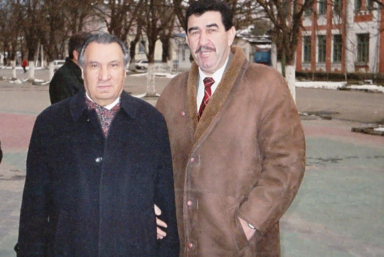 The world famous Adyg writer, poet, political activist, Hero of Labor of Russia Iskhak Mashbash and Mukhadin Shenkao after finishing the work of the Executive Committee of the International Circassian Association.  Maykop, 2008