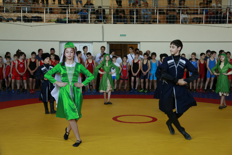 Abhazya’da “Abaza” festivali, serbest güreş Egzek Kupası ile başladı.