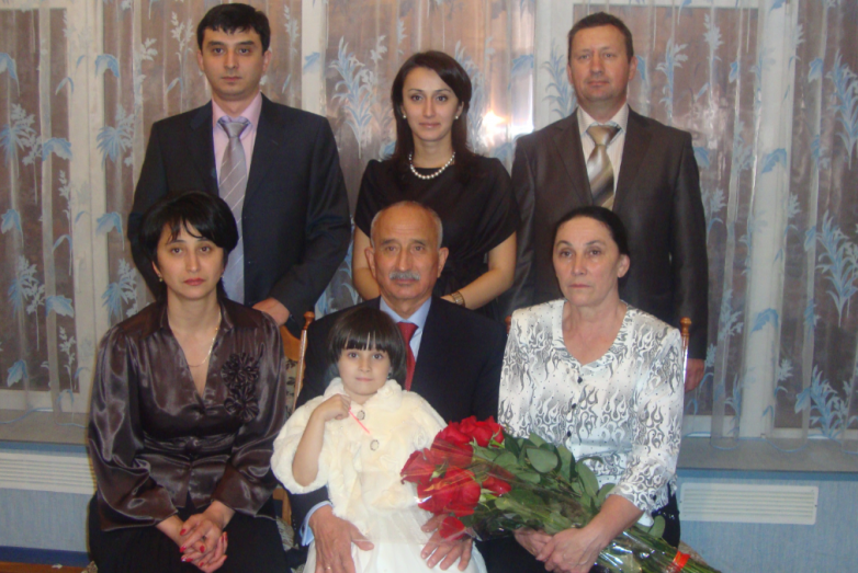 عائلة خونوف، 2009