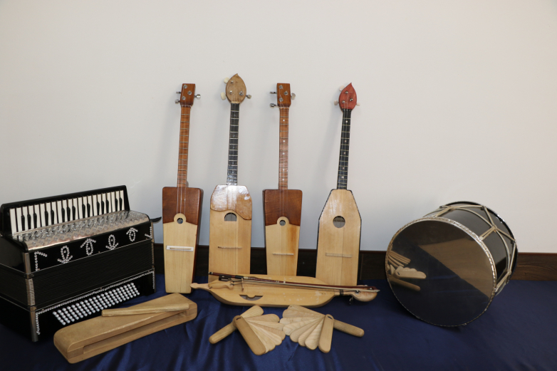 Музыкальные инструменты ансамбля «Апхьарца»