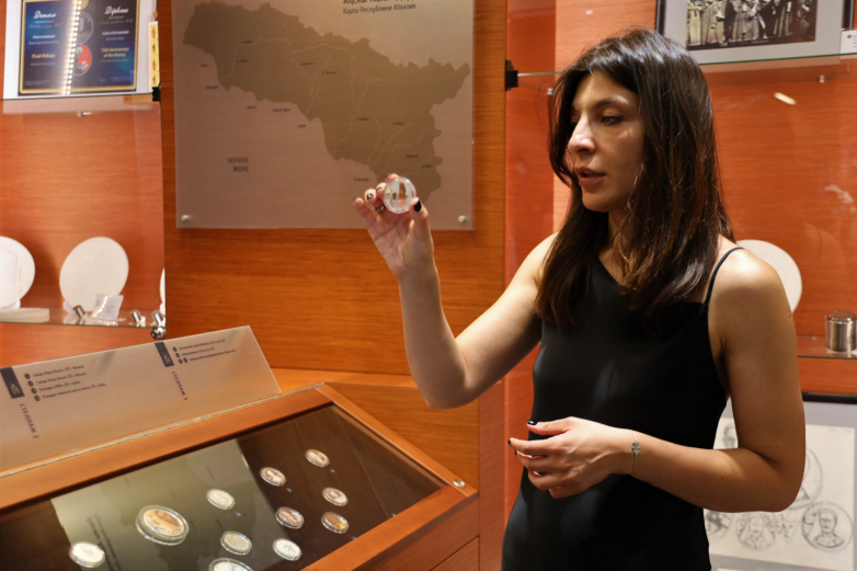 طرح البنك الوطني لأبخازيا عملات معدنية تذكارية 