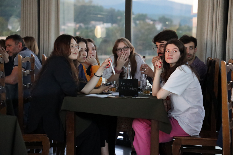 “Quiz Abaza”: DAK entelektüel ve eğlenceli bir oyun düzenledi