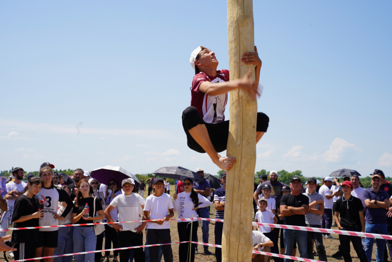 Kültür birliği ve spor ruhu: Karaçay-Çerkesya Cumhuriyeti'nde “Abaza” festivali düzenlendi.